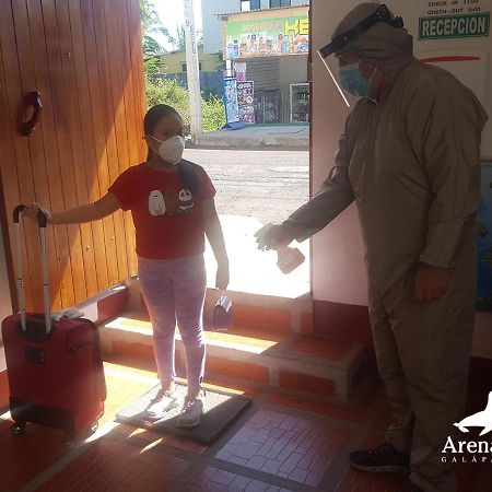 Hostal Arena Negra Puerto Ayora  Eksteriør billede