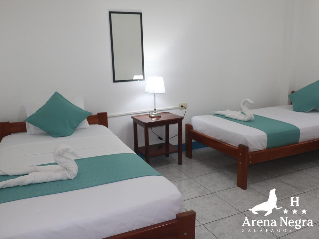 Hostal Arena Negra Puerto Ayora  Eksteriør billede