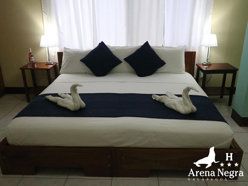 Hostal Arena Negra Puerto Ayora  Eksteriør billede