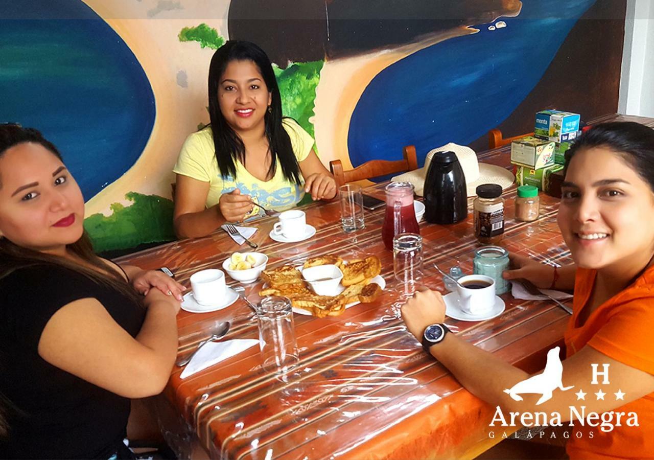 Hostal Arena Negra Puerto Ayora  Eksteriør billede